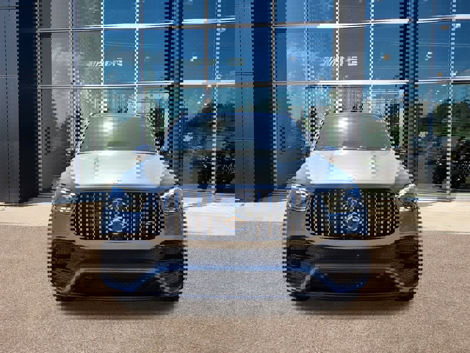 New 2026 Mercedes-Benz GLE 63 AMG S image 2