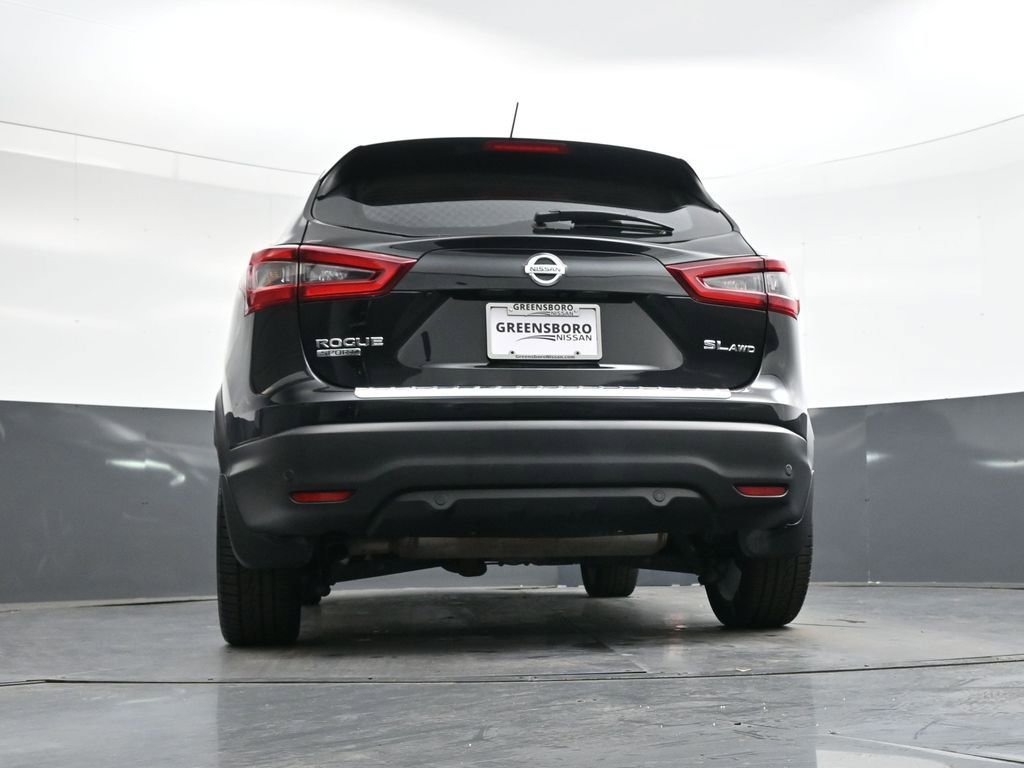 Used 2022 Nissan Rogue Sport SL w/ Premium Package image 37