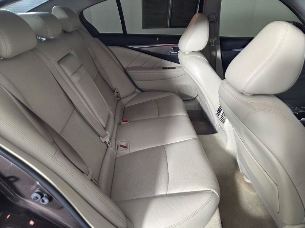 Used 2014 INFINITI Q50 Premium w/ Navigation Package AWD/4WD image 32