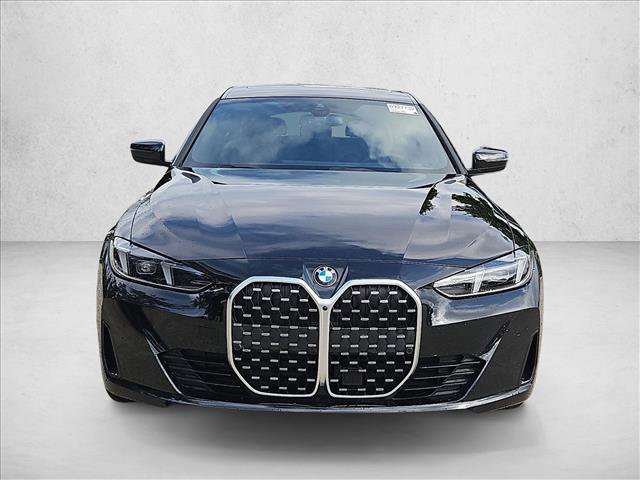 Used 2025 BMW 430i w/ Premium Package RWD image 2