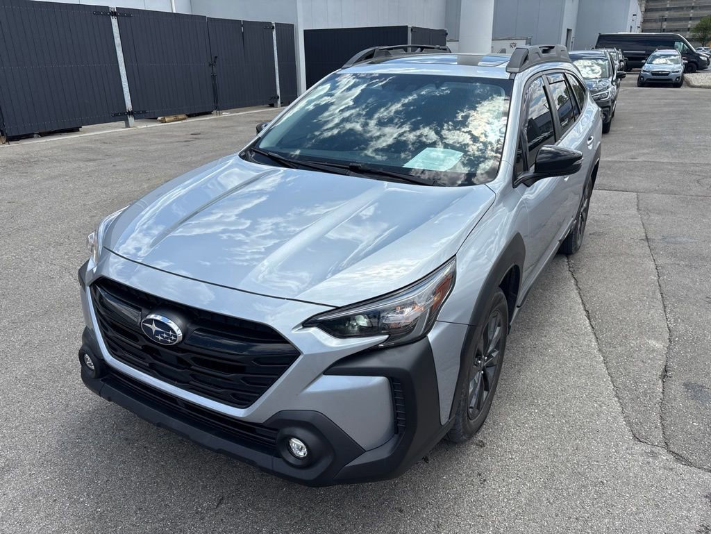 Used 2024 Subaru Outback Onyx Edition AWD/4WD image 6