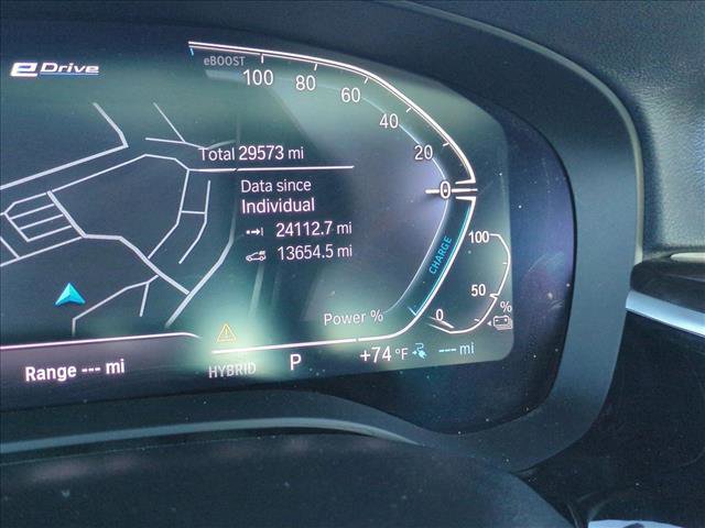 Used 2023 BMW 530e w/ M Sport Package RWD image 11