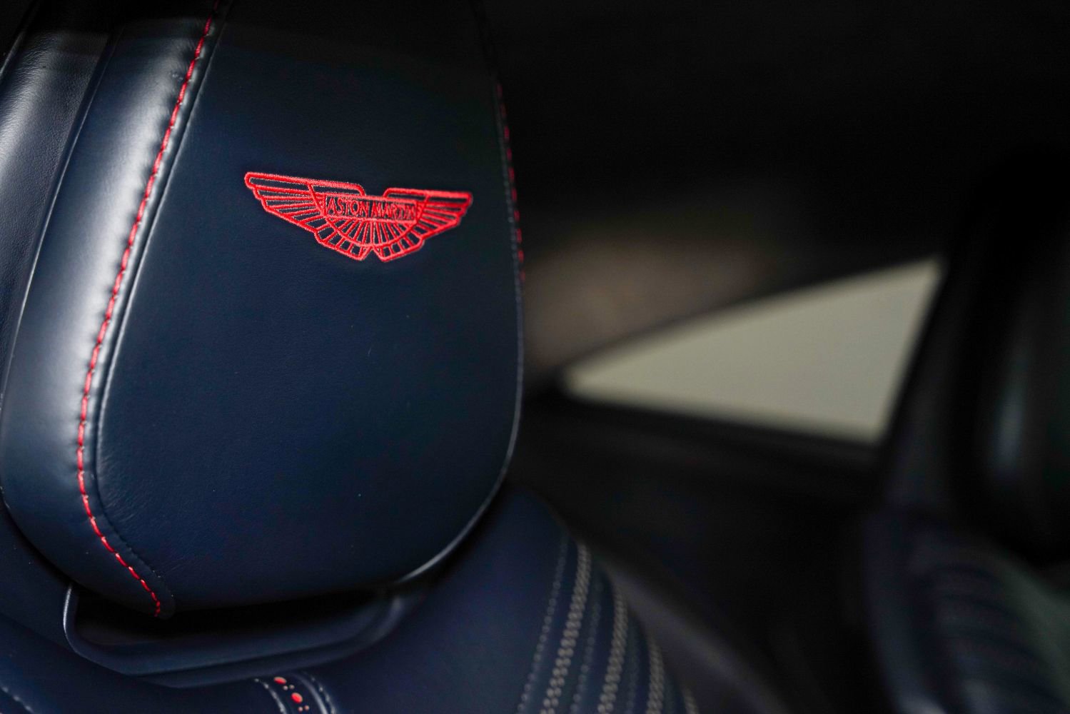 Used 2018 Aston Martin DB11 V12 image 26