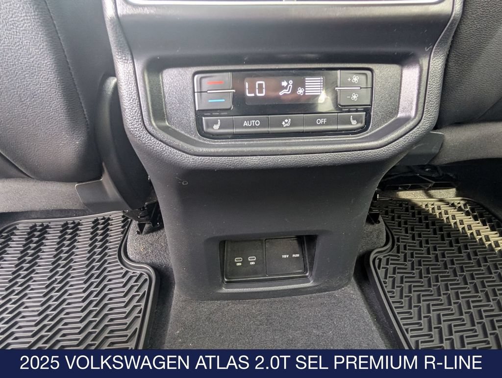 Used 2025 Volkswagen Atlas SEL Premium R-Line AWD/4WD image 19
