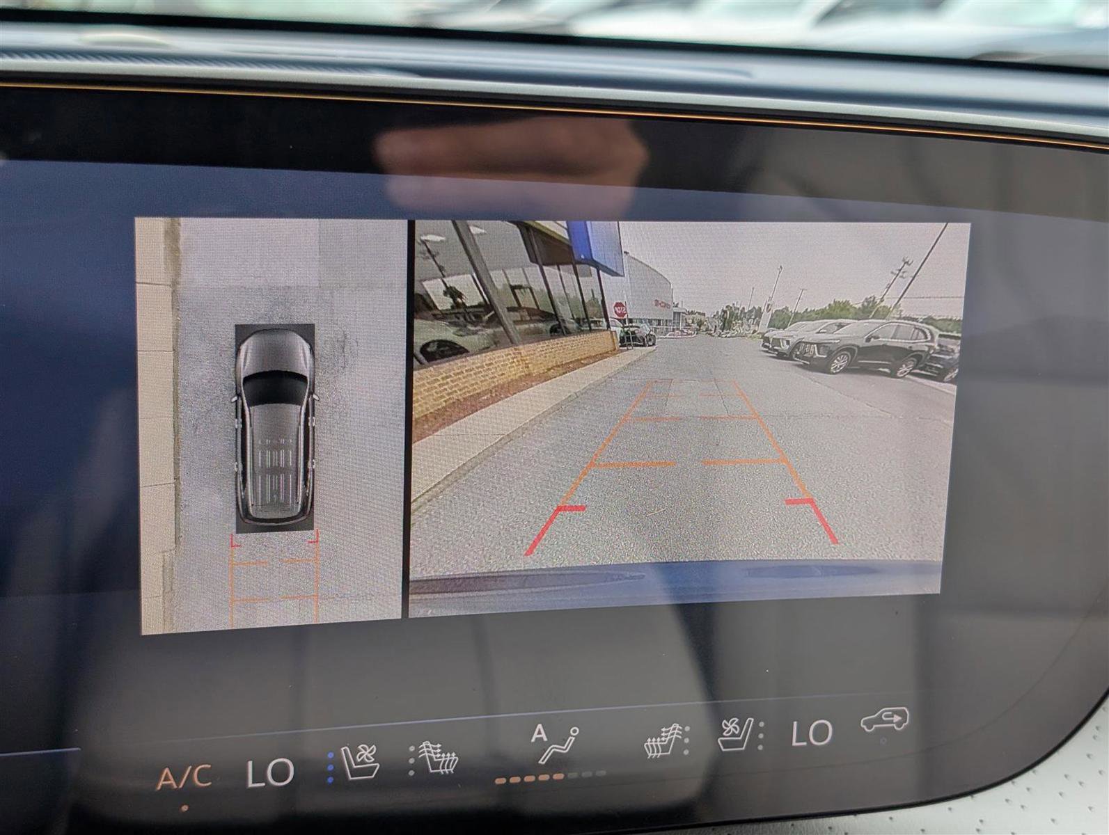 New 2026 Buick Enclave Avenir w/ Super Cruise Package image 32