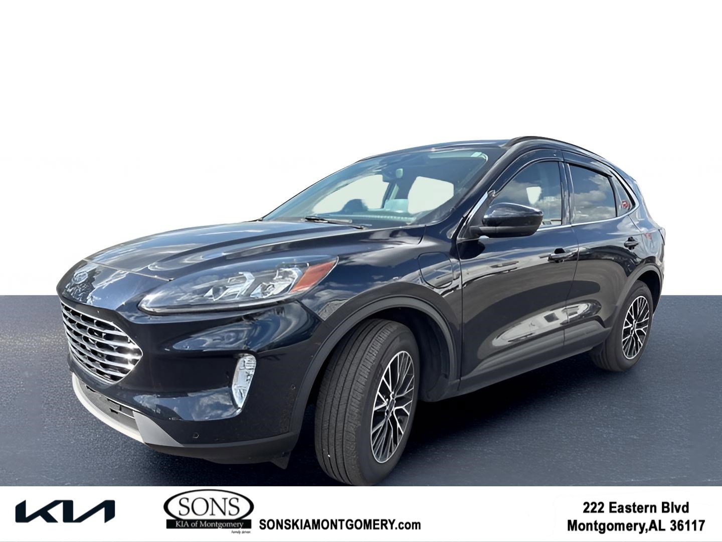 Used 2021 Ford Escape Titanium w/ Titanium Premium Package image 1