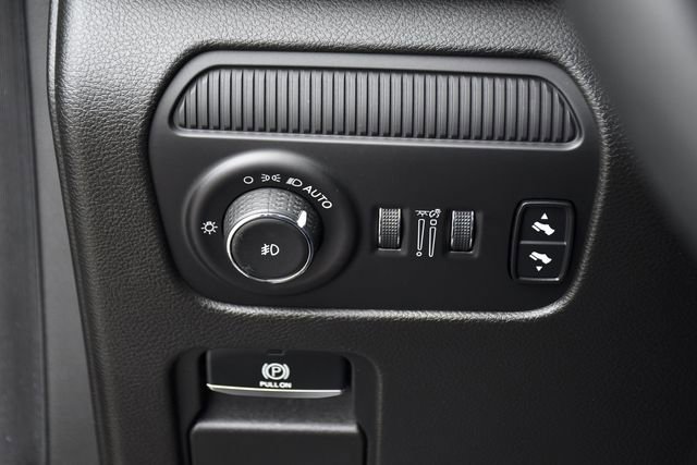 Used 2023 Jeep Wagoneer Series III w/ Premium Group I image 21