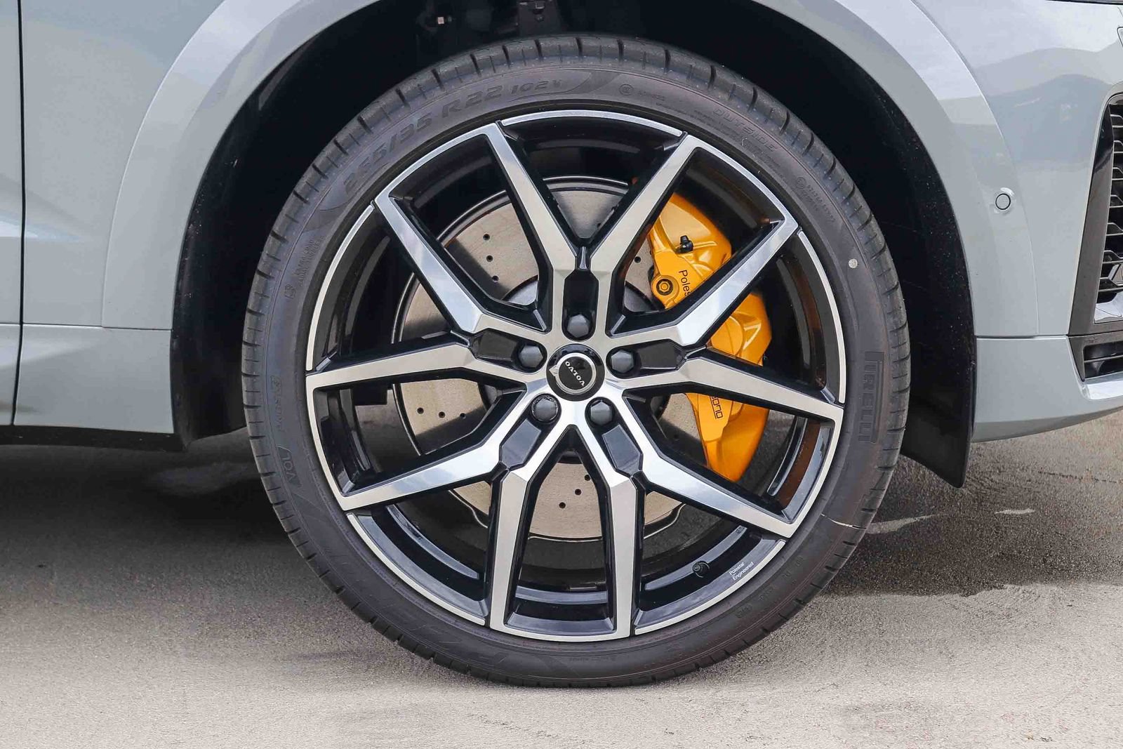 New 2026 Volvo XC60 T8 Polestar w/ Protection Package Premier AWD/4WD image 9