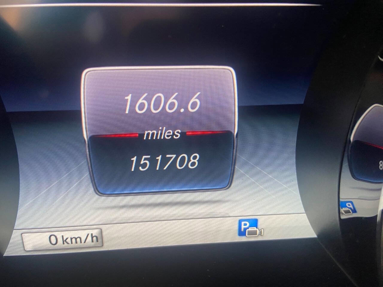 Used 2017 Mercedes-Benz E 300 image 17