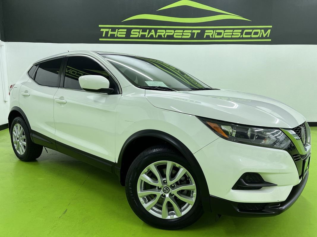 Used 2020 Nissan Rogue Sport S w/ Appearance Package FWD image 1