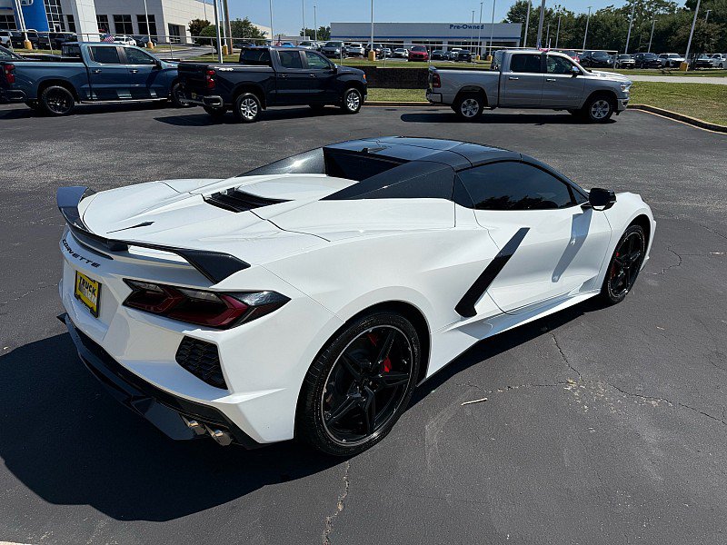 Used 2023 Chevrolet Corvette Convertible w/ 3LT w/ Z51 Performance Package RWD image 5