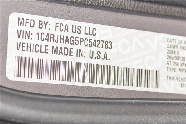 Used 2023 Jeep Grand Cherokee Altitude image 30