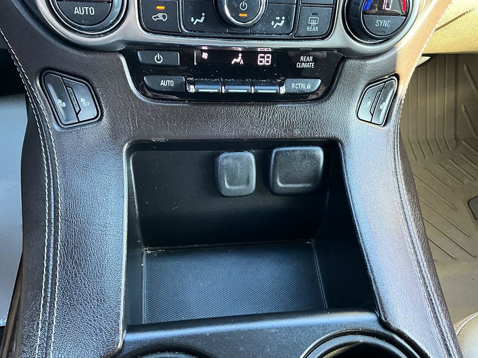 Used 2019 Chevrolet Tahoe LT w/ Luxury Package AWD/4WD image 26