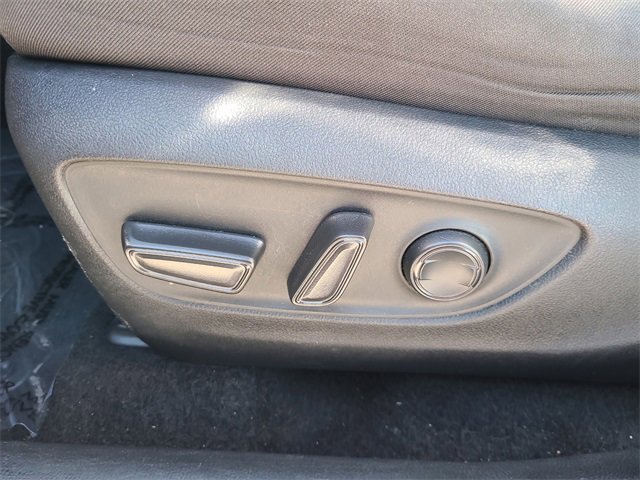 Used 2024 Toyota RAV4 XLE image 25