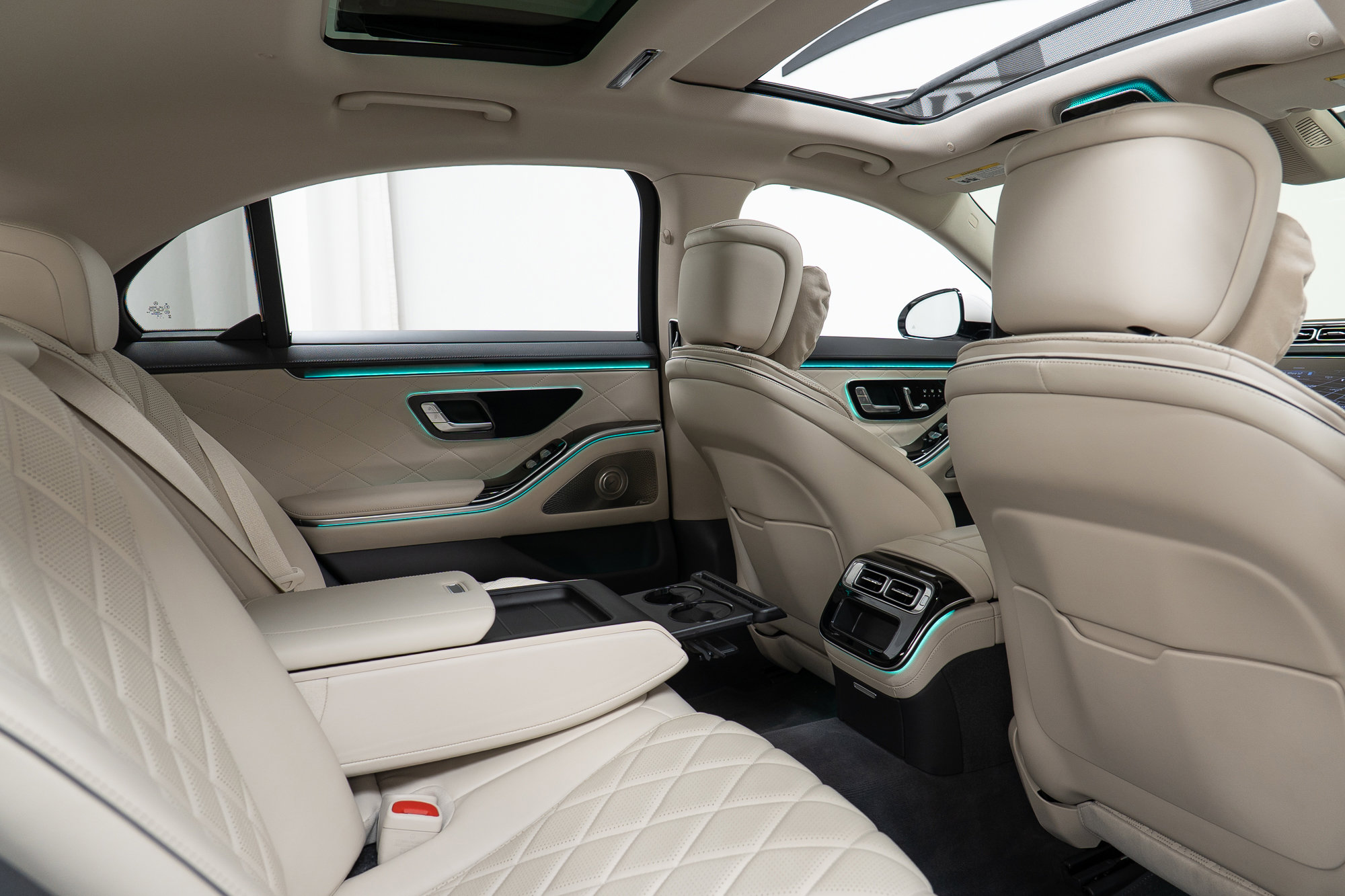 Certified 2023 Mercedes-Benz S 500 4MATIC image 23