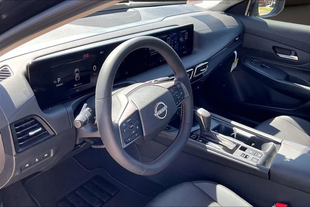 New 2026 Nissan Sentra SR w/ SR Premium Package FWD image 7