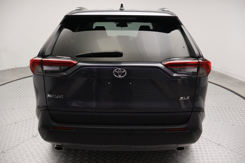 Certified 2025 Toyota RAV4 XLE FWD image 10