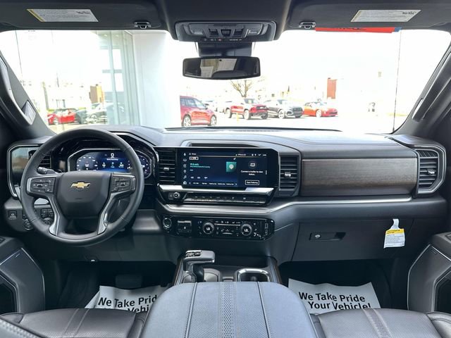 Used 2025 Chevrolet Silverado 1500 High Country w/ High Country Premium Package AWD/4WD image 35