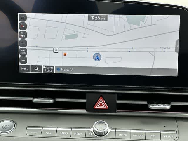 Used 2024 Hyundai Elantra SEL w/ Convenience Package FWD image 13