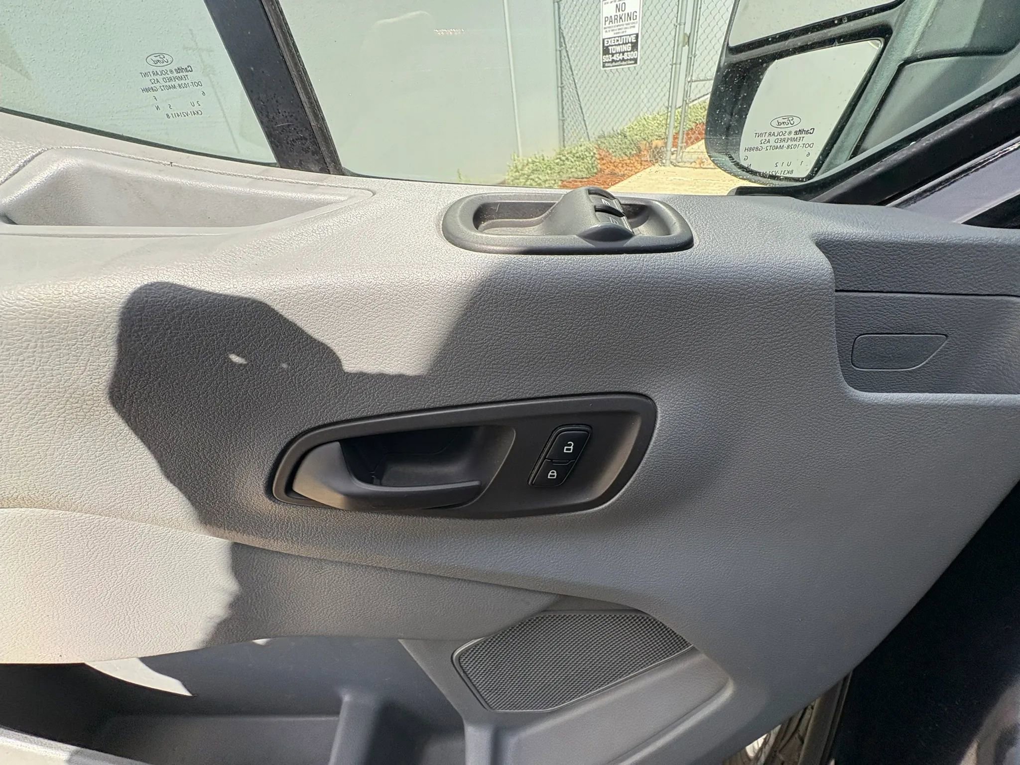 Used 2016 Ford Transit 250 148 Medium Roof RWD image 14