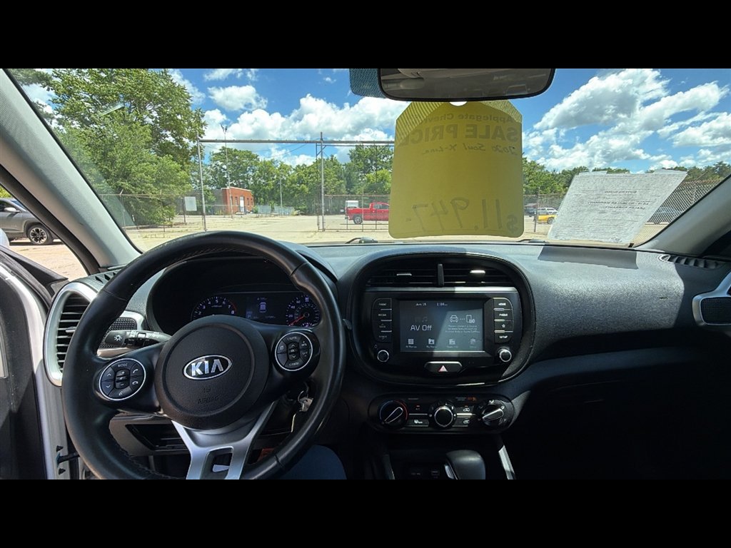 Used 2020 Kia Soul X-Line FWD image 10