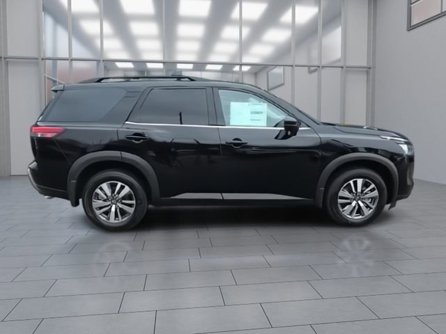 New 2026 Nissan Pathfinder SL AWD/4WD image 9