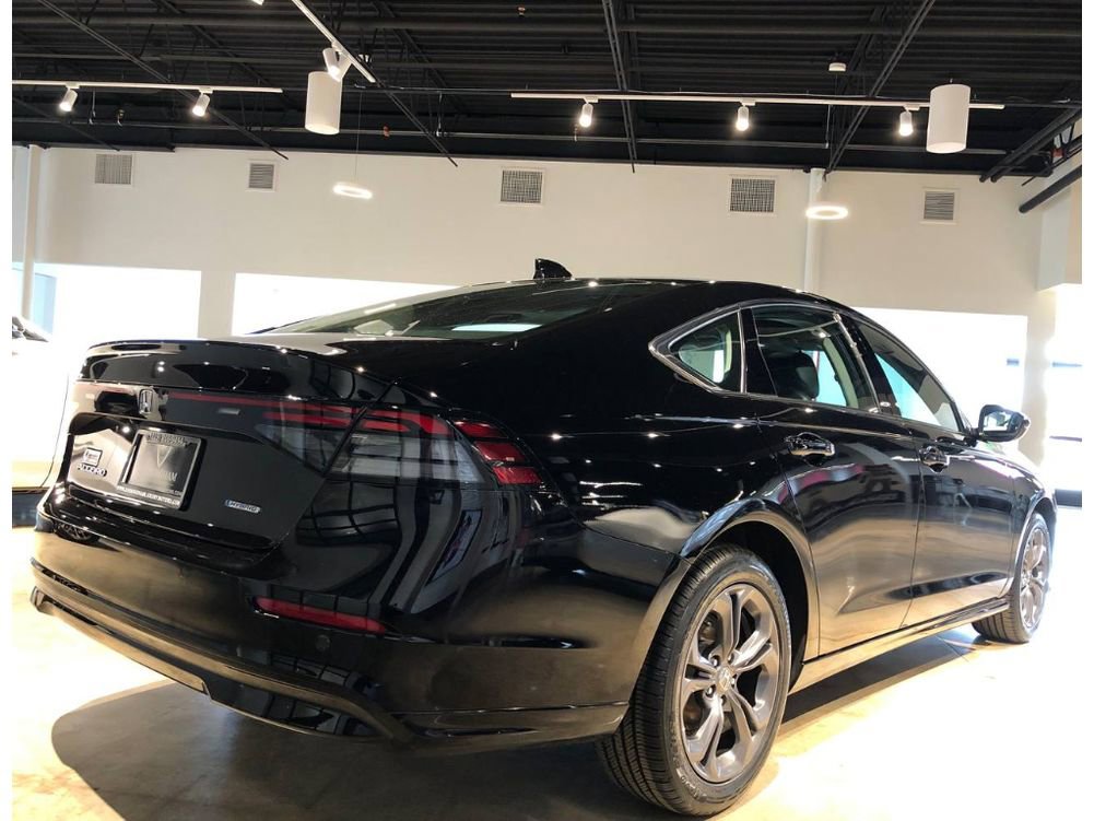 Used 2024 Honda Accord EX-L image 12