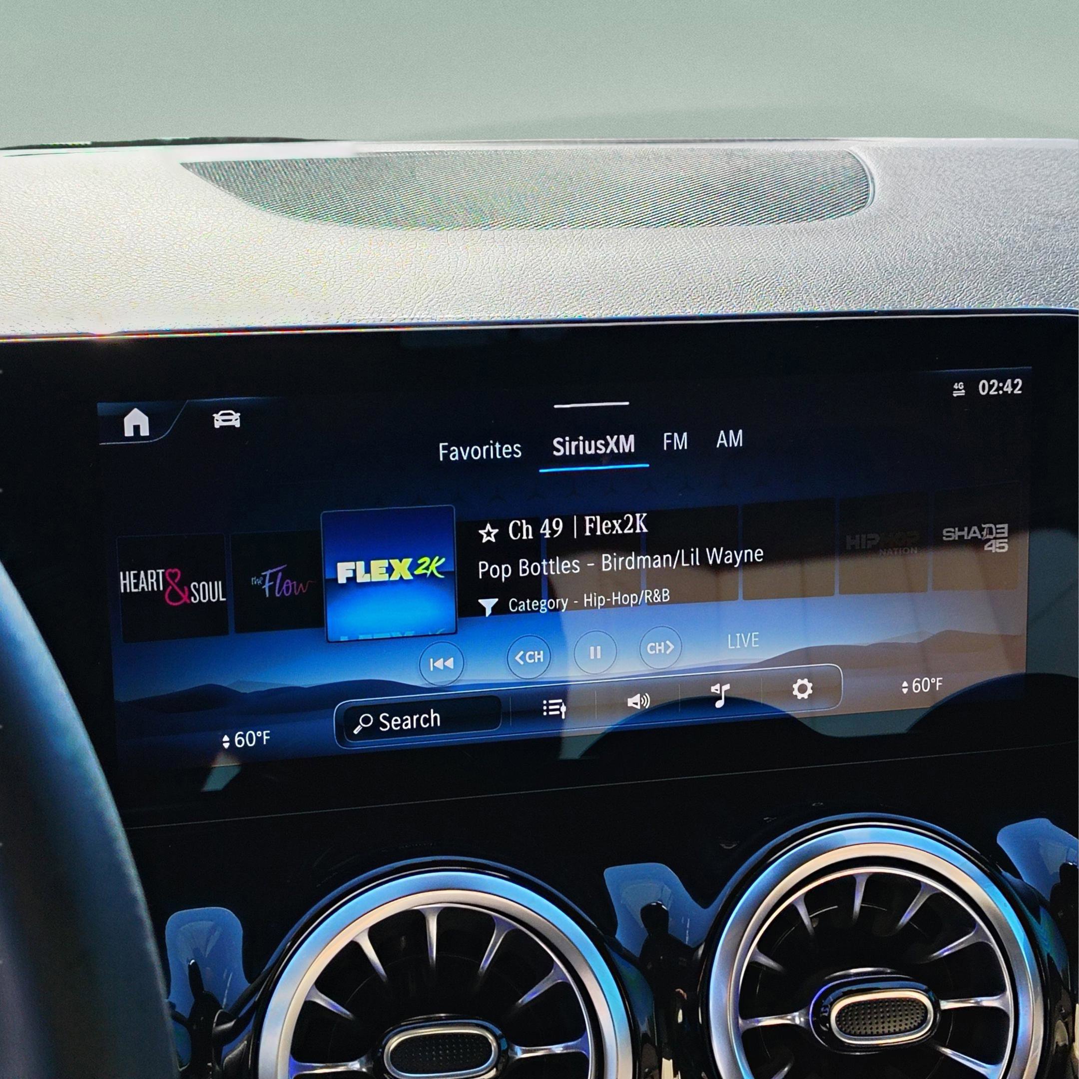 Certified 2026 Mercedes-Benz GLA 250 image 24