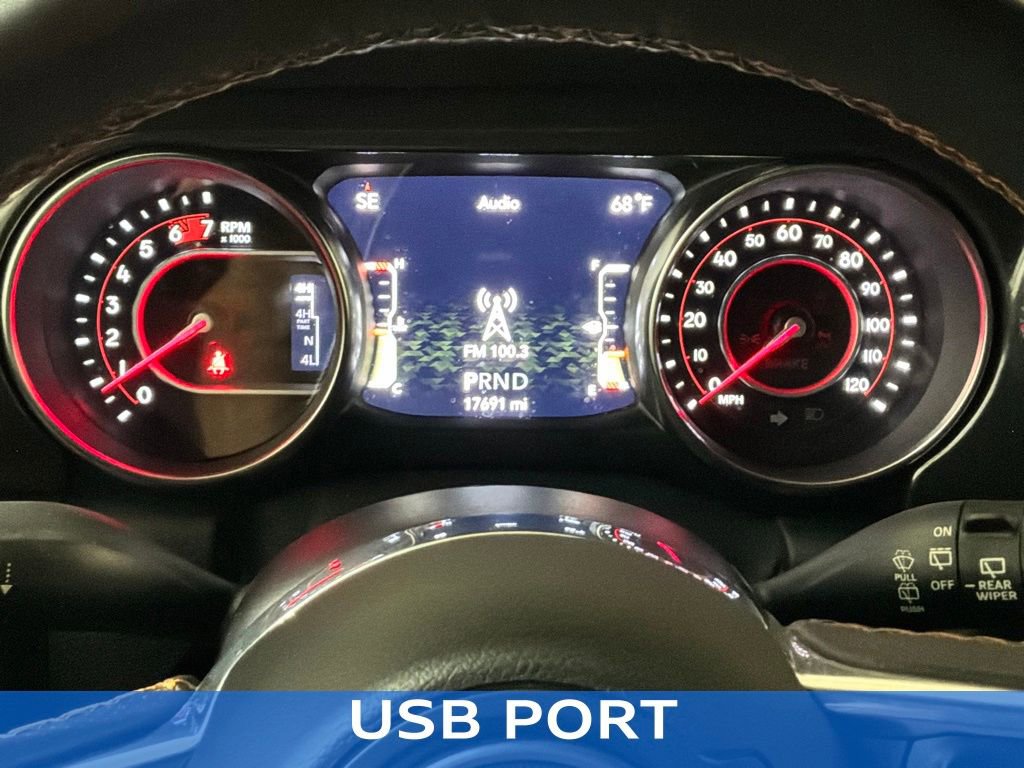 Used 2021 Jeep Wrangler Unlimited Rubicon w/ Trailer Tow Package image 14