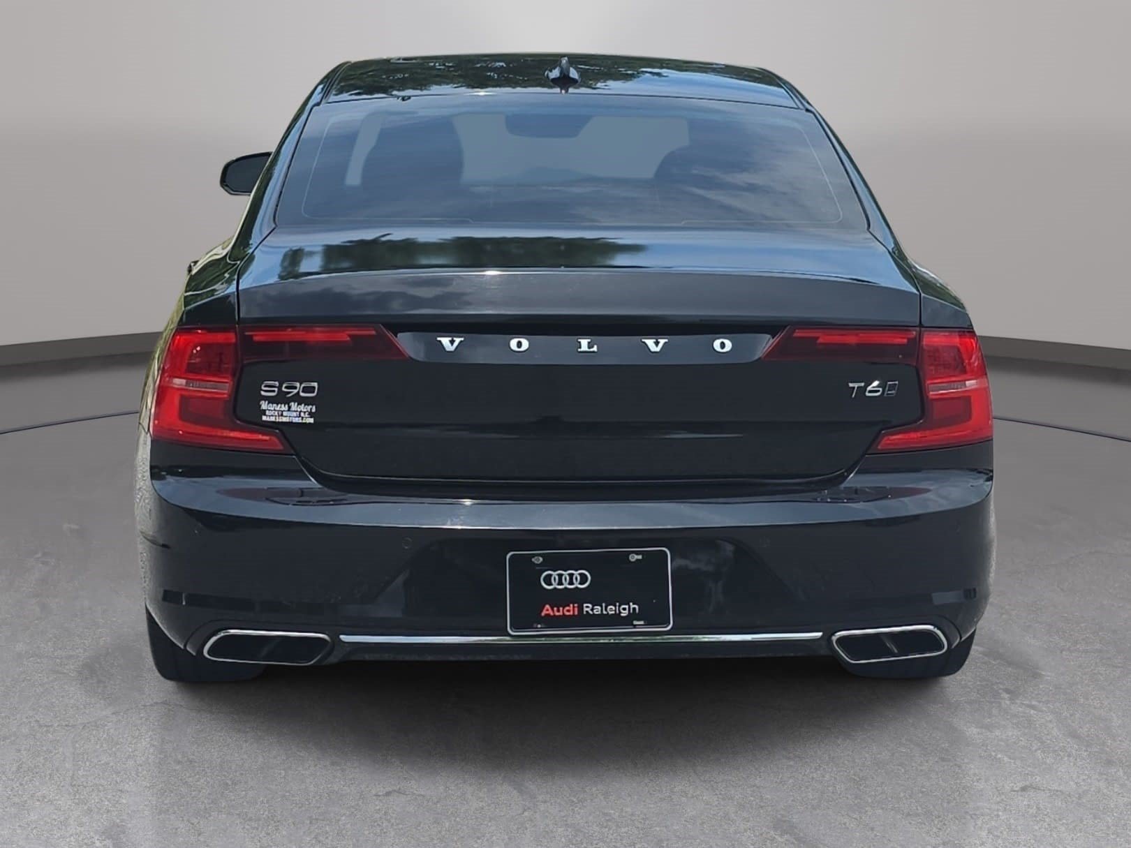 Used 2018 Volvo S90 T6 Momentum w/ Convenience Package AWD/4WD image 7