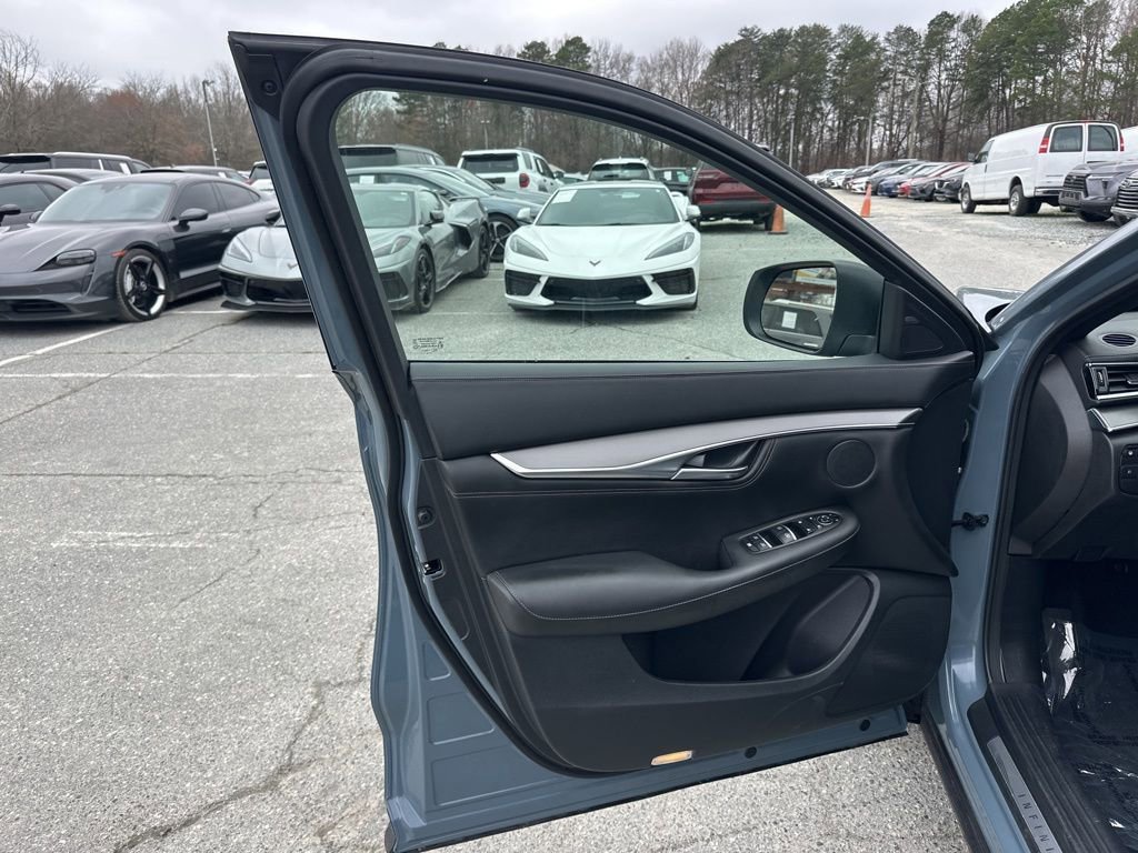 Used 2023 INFINITI QX55 Luxe w/ Cargo Package image 23