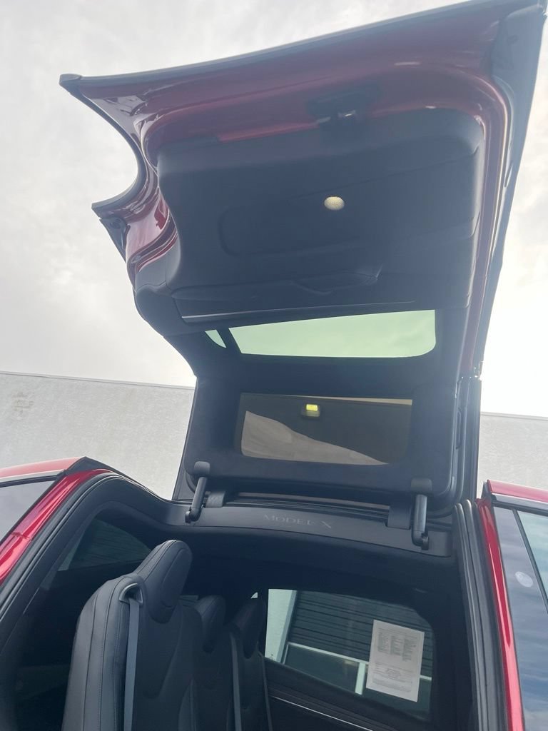 Used 2023 Tesla Model X AWD/4WD image 8