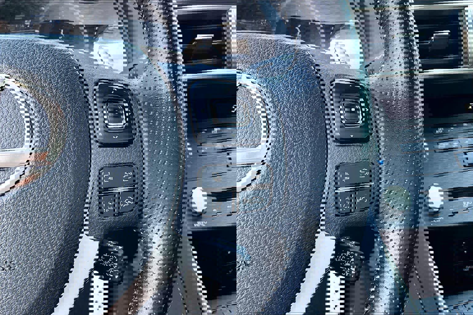 Used 2020 Lexus IS 350 F Sport w/ F Sport Package image 22