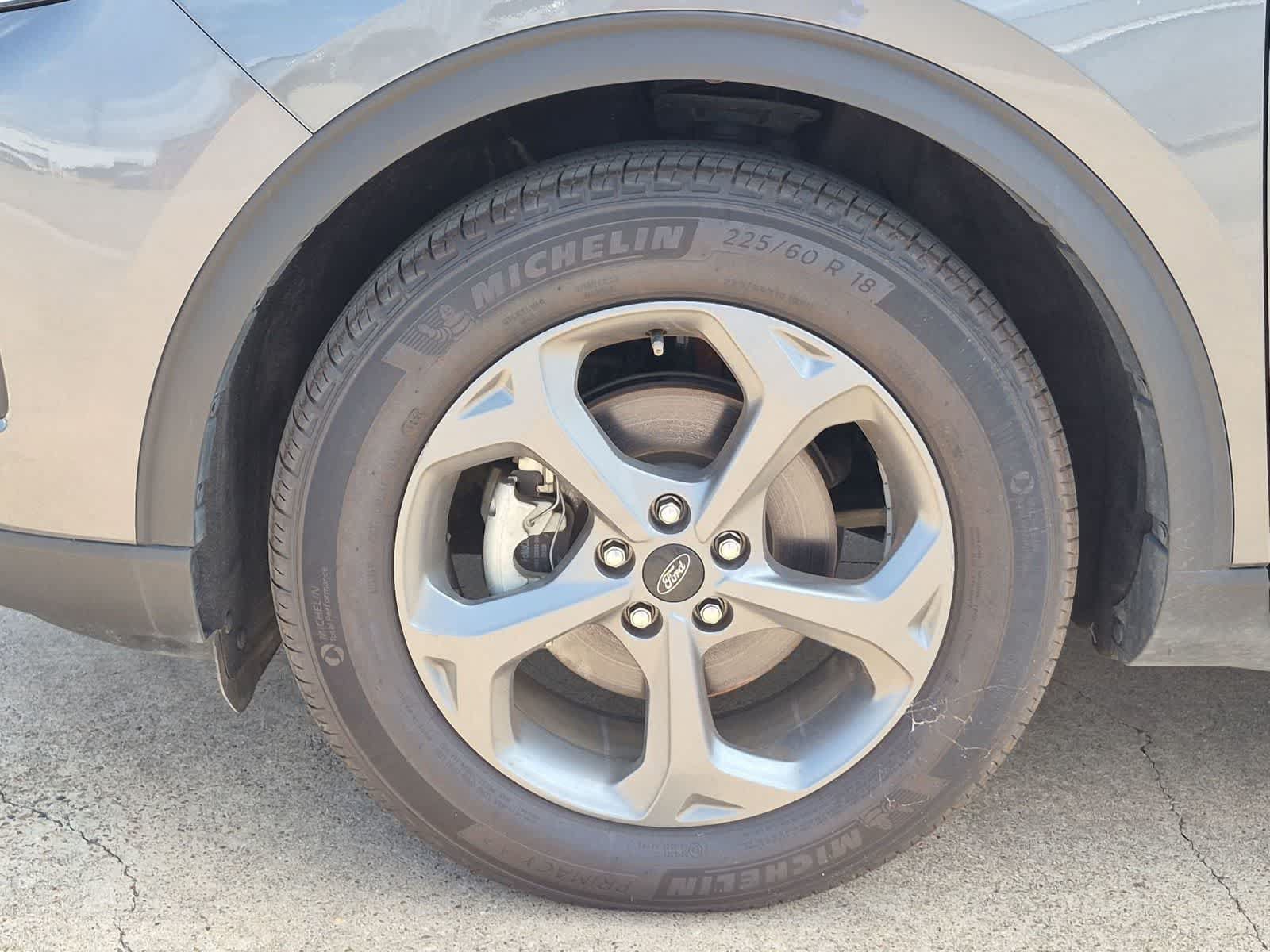 Used 2025 Ford Escape ST-Line FWD image 31