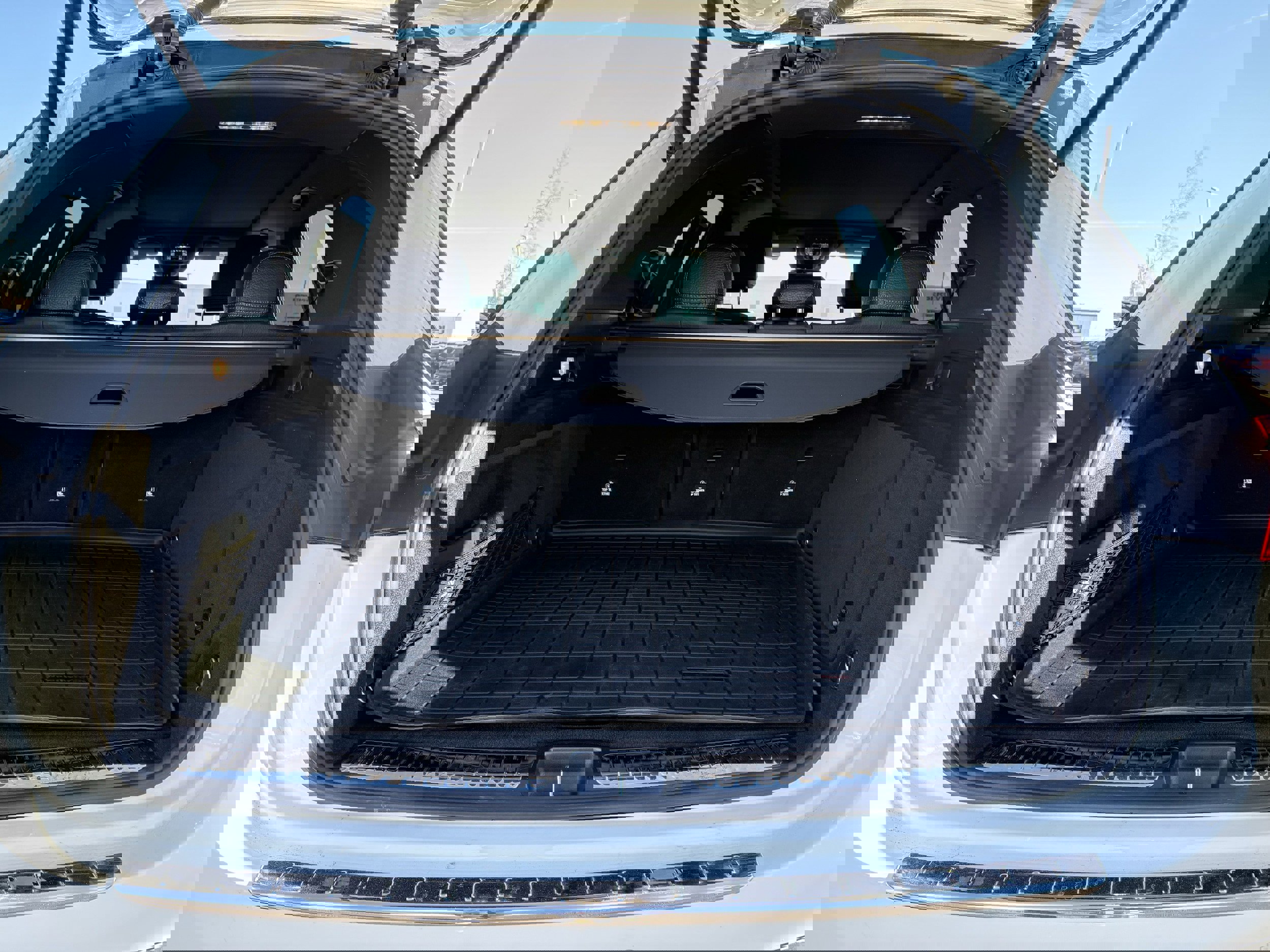 Used 2024 Mercedes-Benz GLE 350 4MATIC image 12