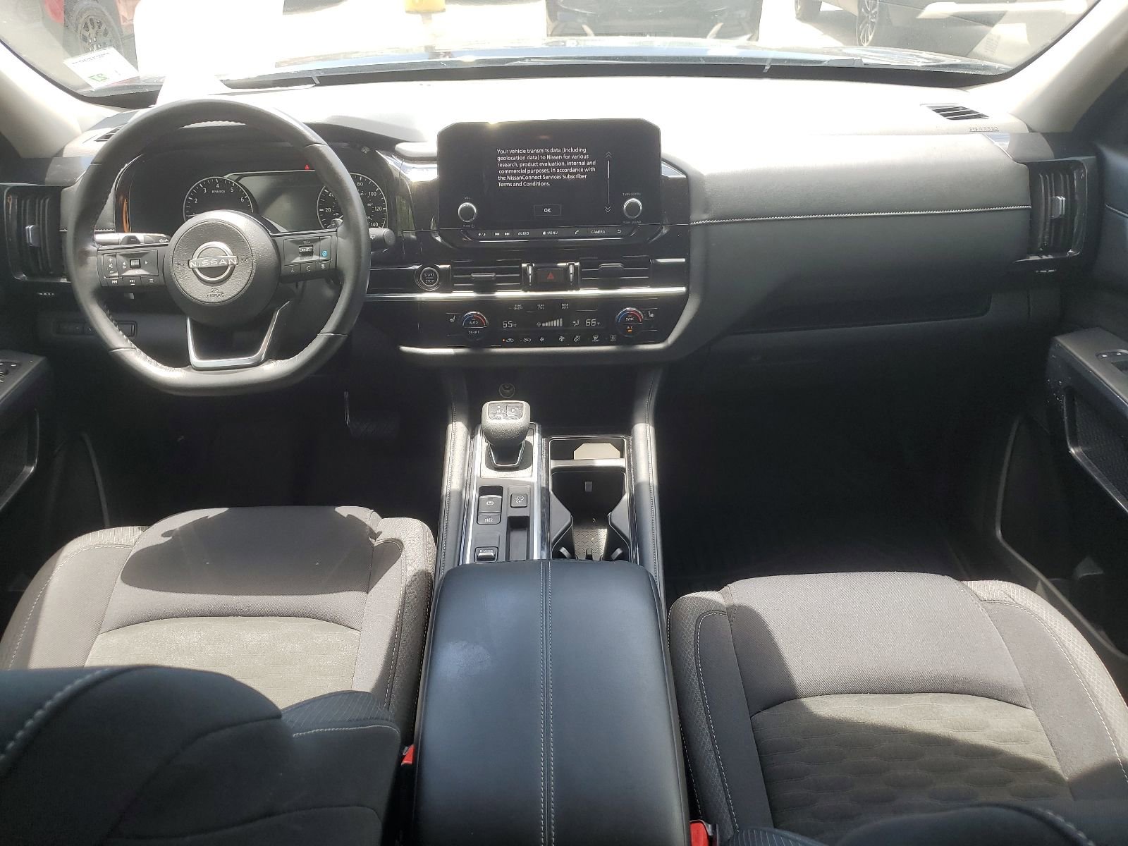 Used 2023 Nissan Pathfinder SV FWD image 9