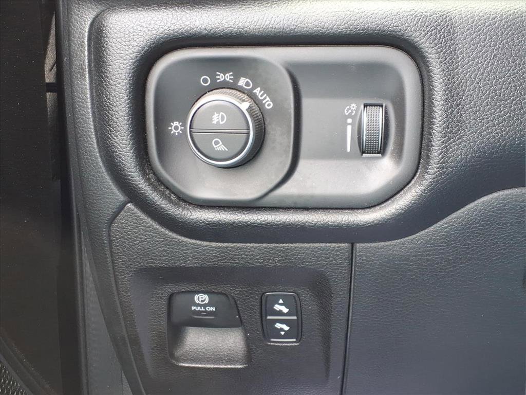 Used 2022 RAM 1500 Big Horn AWD/4WD image 26