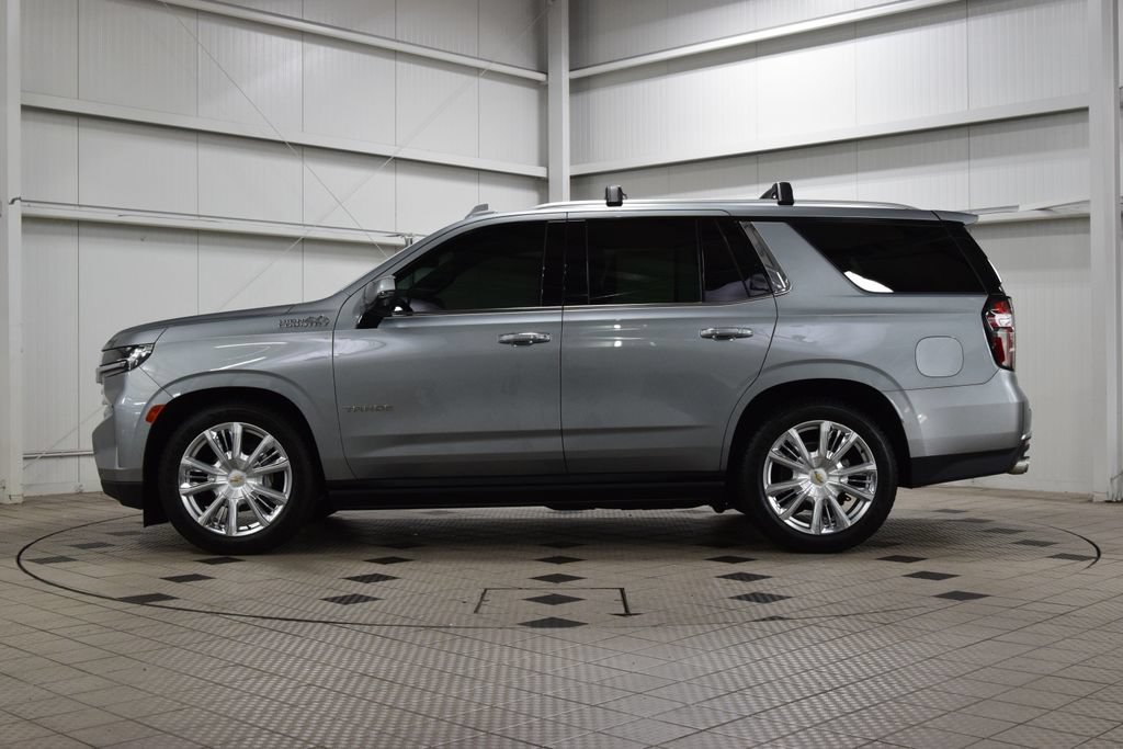 Used 2023 Chevrolet Tahoe High Country AWD/4WD image 4