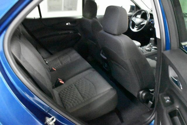 Used 2020 Chevrolet Equinox LT w/ Driver Convenience Package image 14