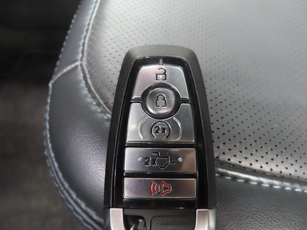 Used 2026 Ford F250 Platinum AWD/4WD image 64