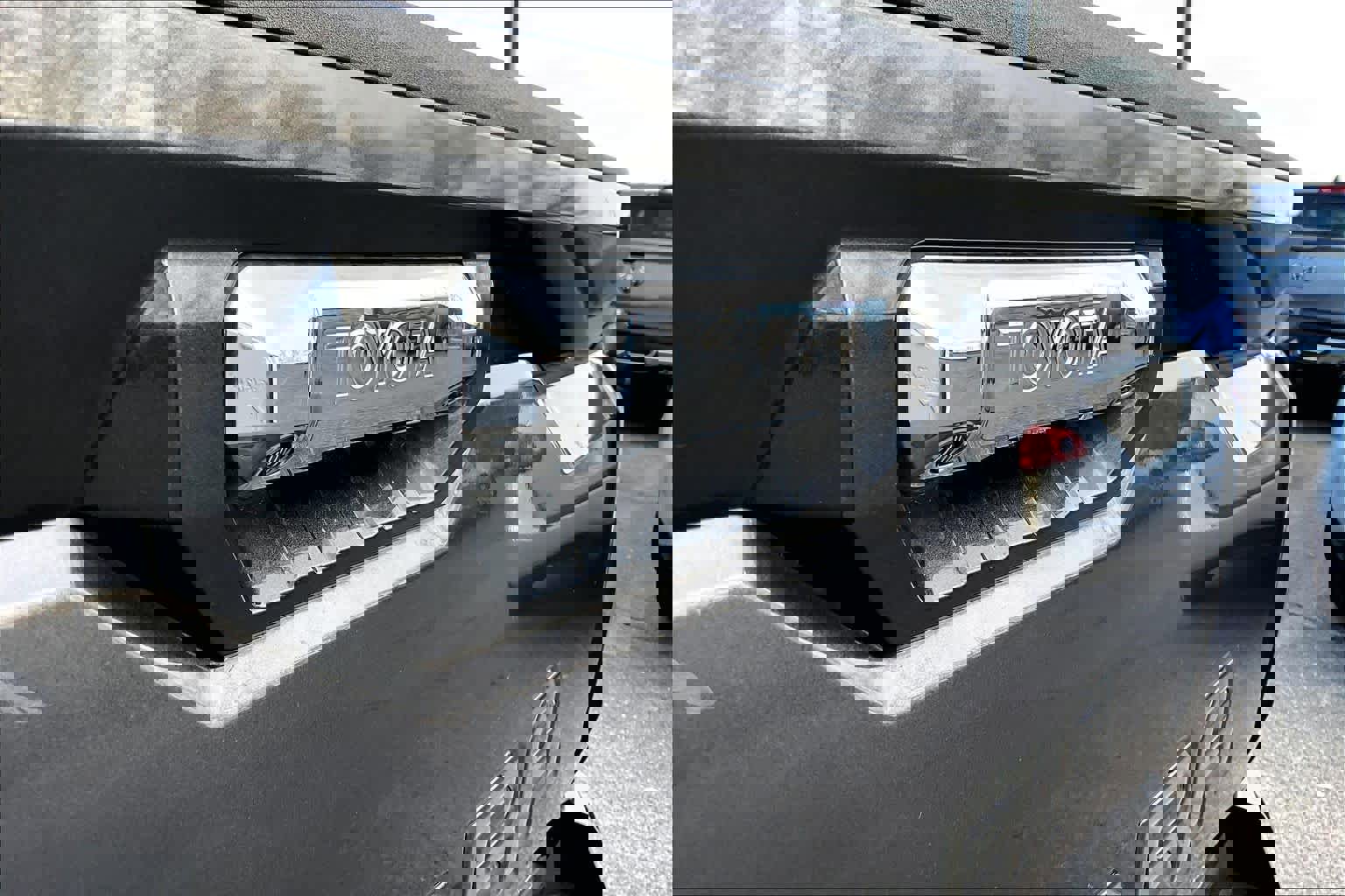 Used 2023 Toyota Tundra Capstone image 31