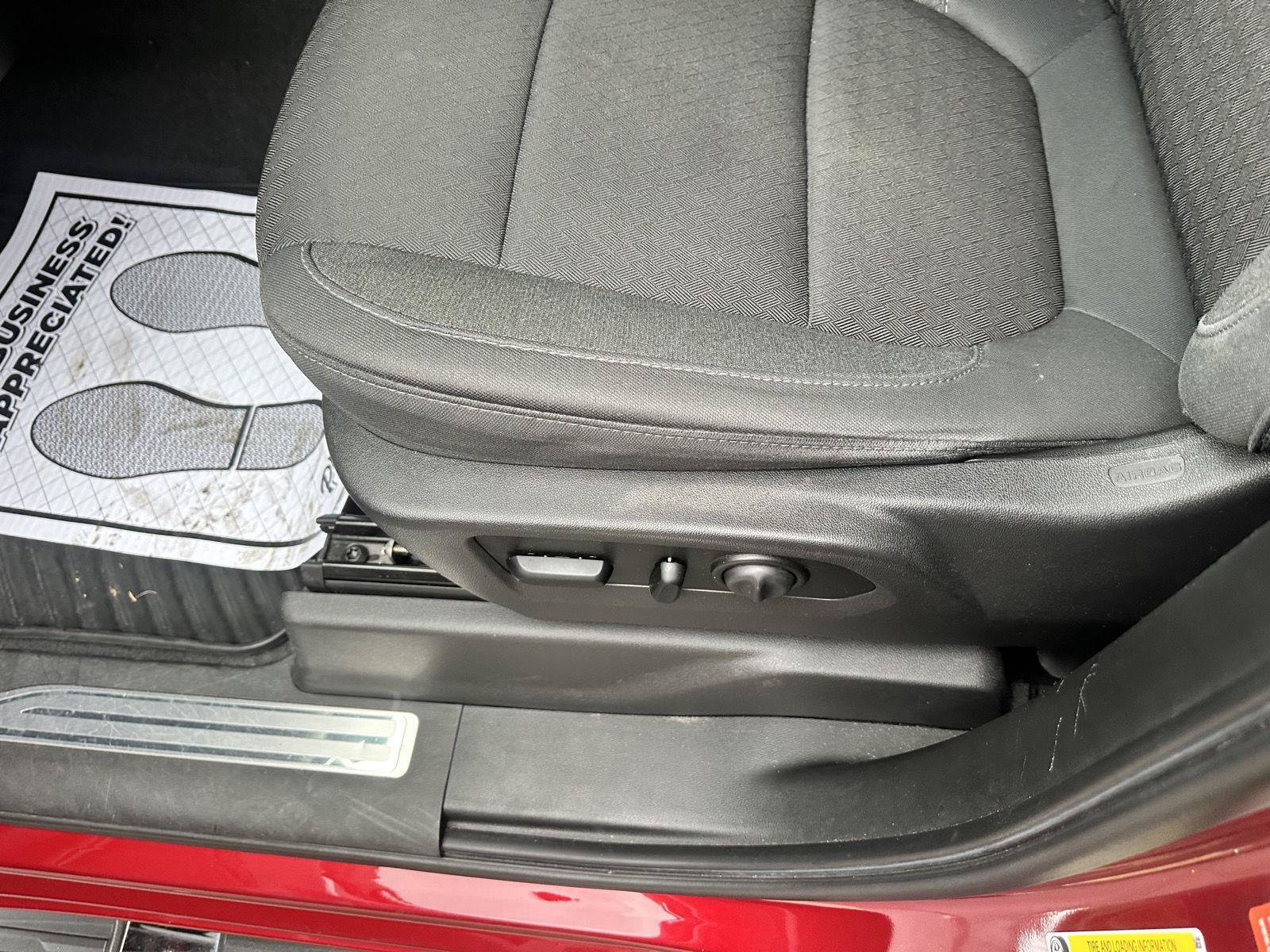 Used 2019 Chevrolet Silverado 1500 LT w/ All-Star Edition AWD/4WD image 22