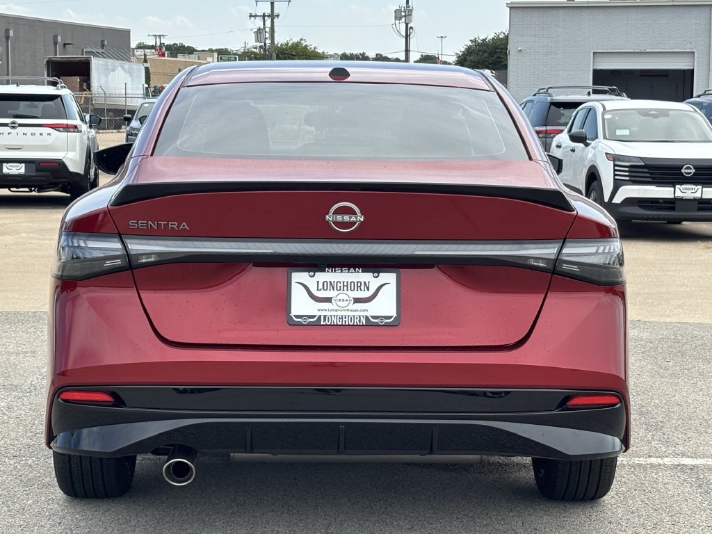 New 2027 Nissan Sentra SR w/ Floor Mat Package FWD image 4