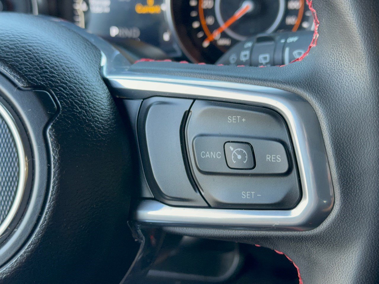 Used 2023 Jeep Wrangler Rubicon AWD/4WD image 19