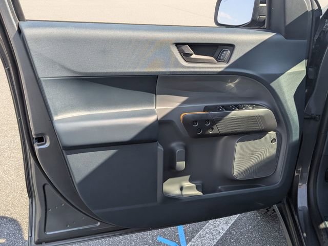 Used 2025 Ford Maverick Tremor image 9