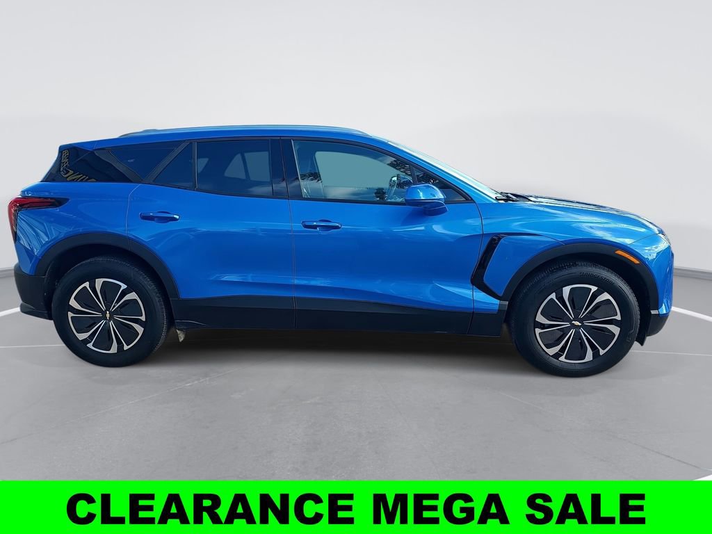 New 2024 Chevrolet Blazer EV LT image 2