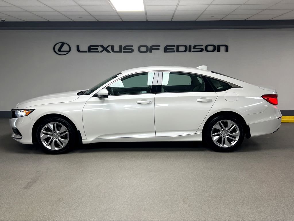 Used 2019 Honda Accord LX image 4