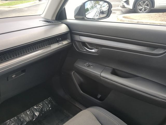 Used 2025 Honda CR-V LX image 18