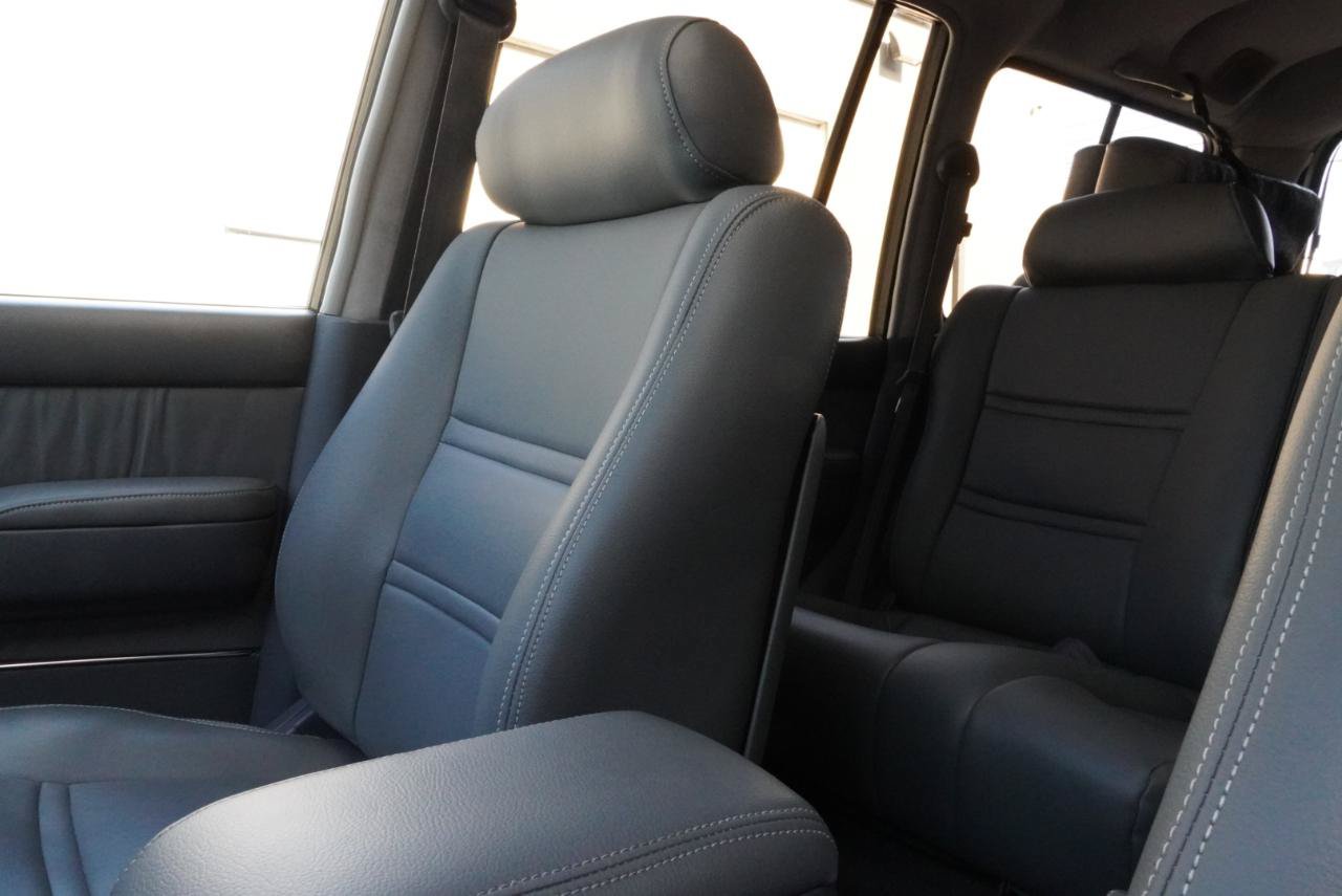 Used 1994 Toyota Land Cruiser AWD/4WD image 37