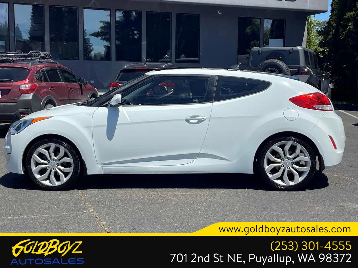 Used 2013 Hyundai Veloster w/ Style Pkg FWD image 7